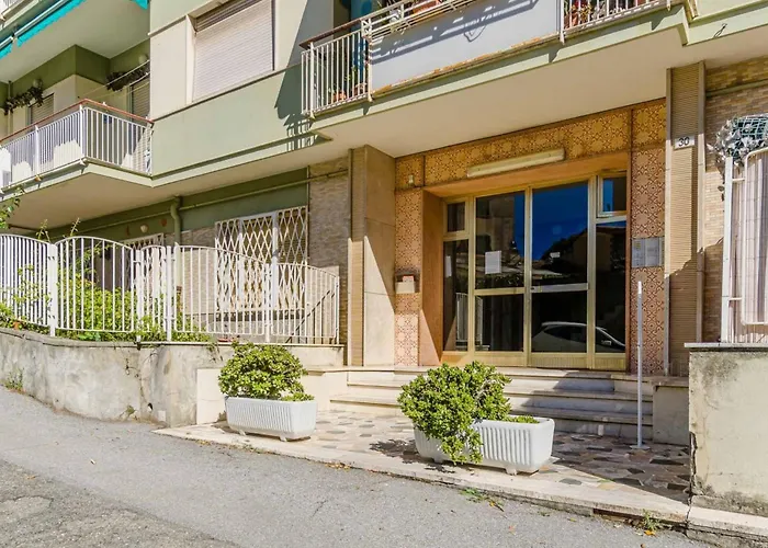 Bright Near The Lejlighed