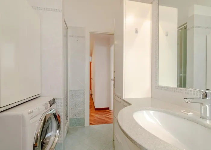 Bright Near The * Genova